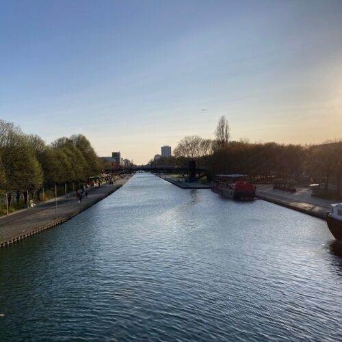 セーヌ川のほとりで米津玄師さんライブ＆生地選び最前線レポート！