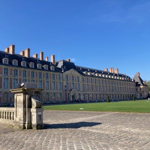 パリからちょっと足を延ばして。世界遺産フォンテーヌブロー宮殿へ！