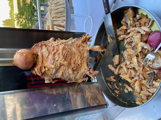 美食とダンスに心躍る！ユダヤ教の「バル・ミツワー」パーティーで異文化体験