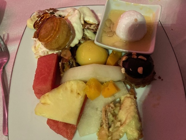 美食とダンスに心躍る！ユダヤ教の「バル・ミツワー」パーティーで異文化体験