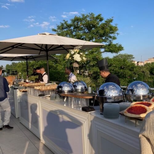 美食とダンスに心躍る！ユダヤ教の「バル・ミツワー」パーティーで異文化体験