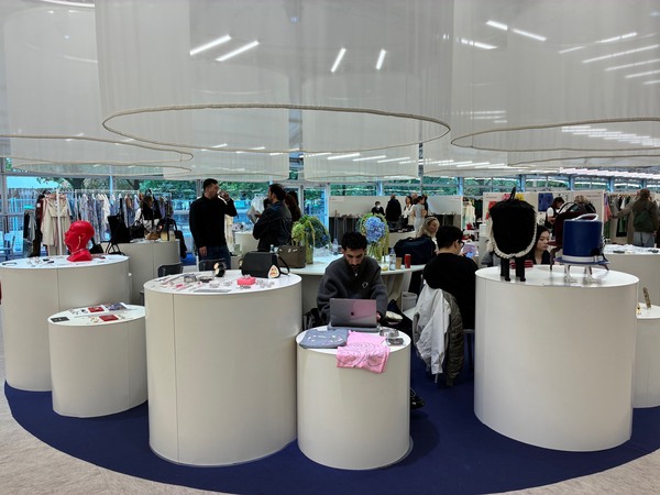 パリの展示会！『TRANOI』と『プロミエール・クラス』で見つけた2026年春の新作