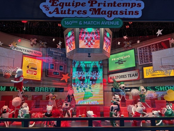 パリの百貨店クリスマス巡り2025（その1）