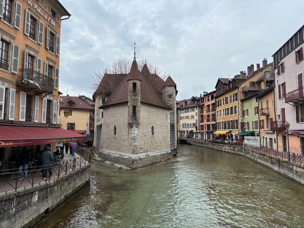 アルプスのヴェネツィア『アヌシー』での年末年始