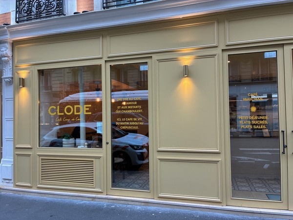 文豪ヘミングウェイも愛した老舗「Lipp」＆フランス最高のコーヒーショップへ