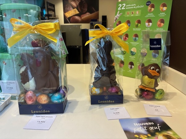 イースターの季節が到来！春の街角で見つけた可愛らしいチョコと注目店『PLAQ』