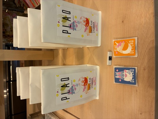 イースターの季節が到来！春の街角で見つけた可愛らしいチョコと注目店『PLAQ』