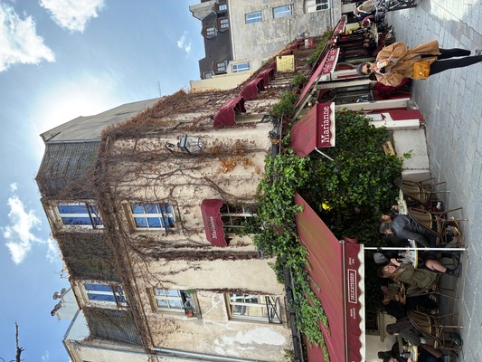 イースターの季節が到来！春の街角で見つけた可愛らしいチョコと注目店『PLAQ』