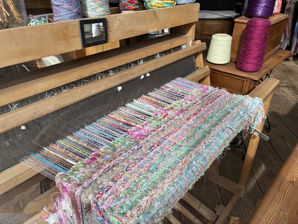 イースターの季節が到来！春の街角で見つけた可愛らしいチョコと注目店『PLAQ』