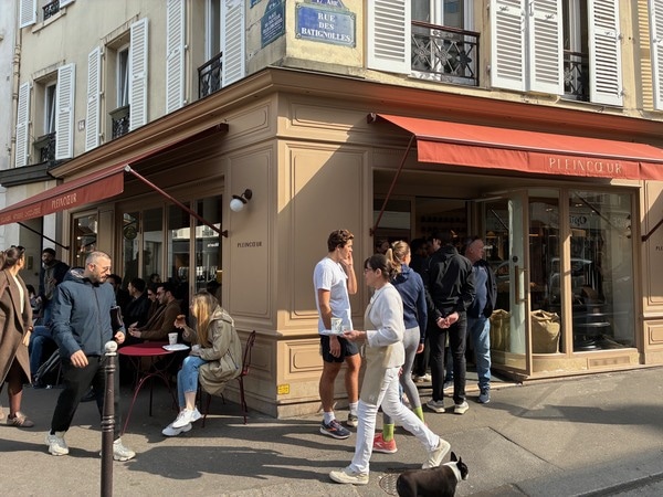 ルイ・ヴィトンのカフェでも活躍！マキシム・フレデリックさんのお店『Plein Coeur』へ。