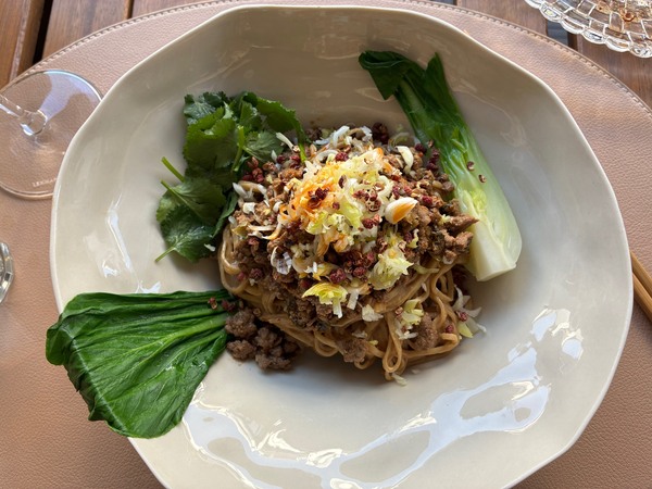 ルイ・ヴィトンのカフェでも活躍！マキシム・フレデリックさんのお店『Plein Coeur』へ。