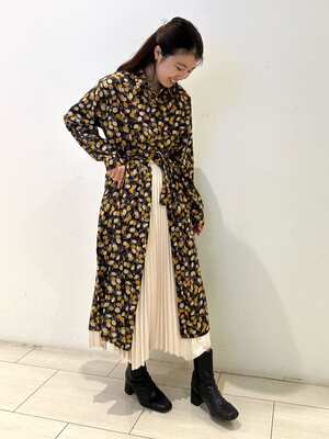 スエードスカート