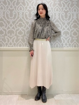 スエードスカート