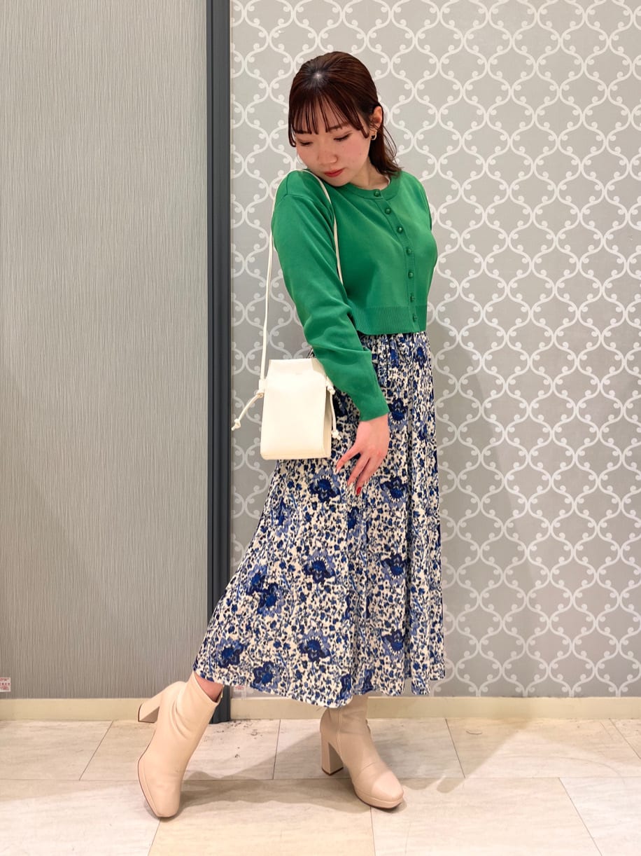 ぼかしフラワースカート