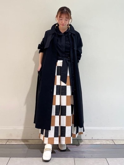 軽量トレンチコート