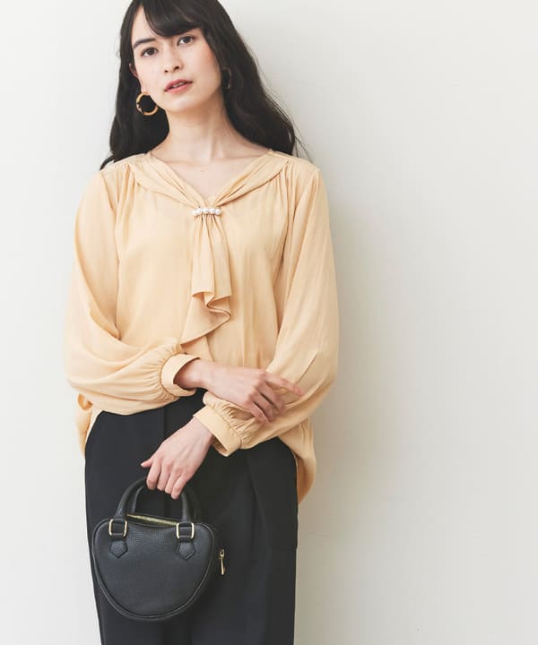 パールサテンブラウス