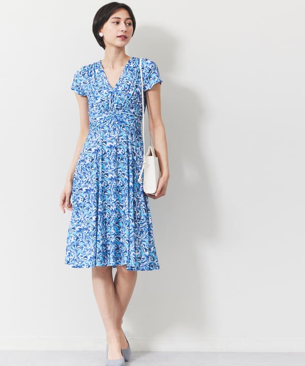 フラワー柄ワンピース