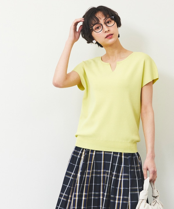 キーネックプルオーバー