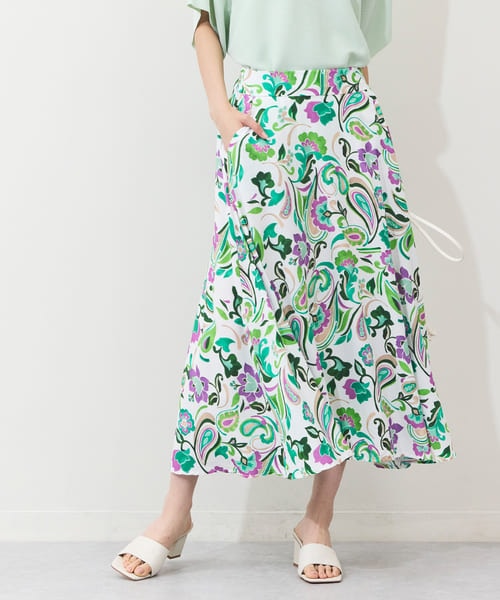 ペイズリーフラワーフレアスカート
