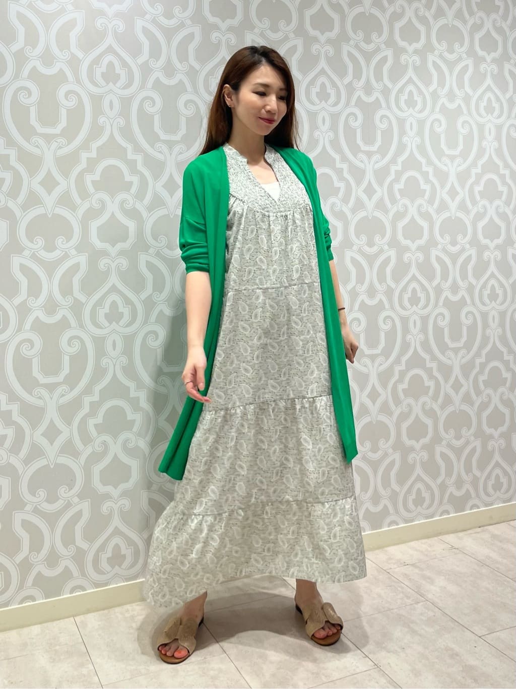 ミディ丈カーディガン