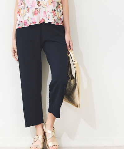 カットオフライトパンツ