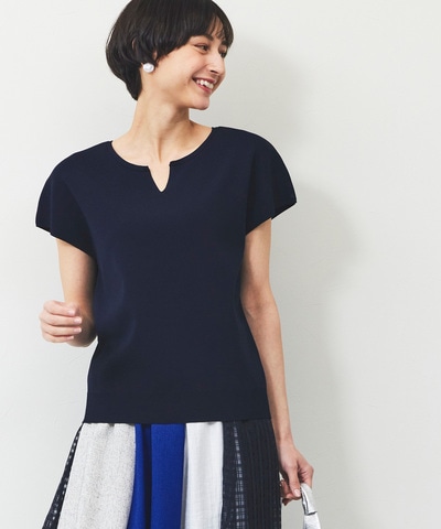 キーネックプルオーバー