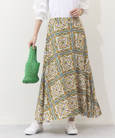 スカーフプリントフレアスカート