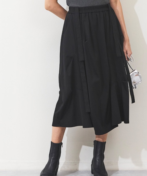 切り替えデザインスカート