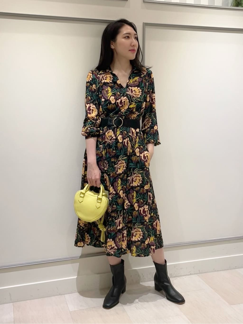 フラワープリントワンピース