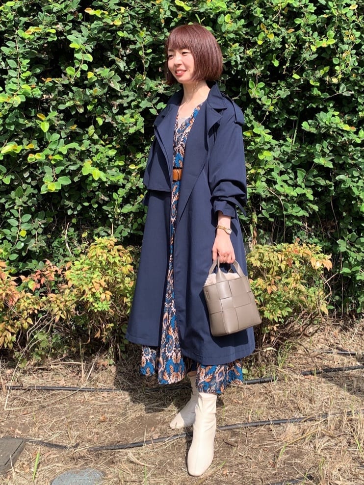 ボタンレスコート