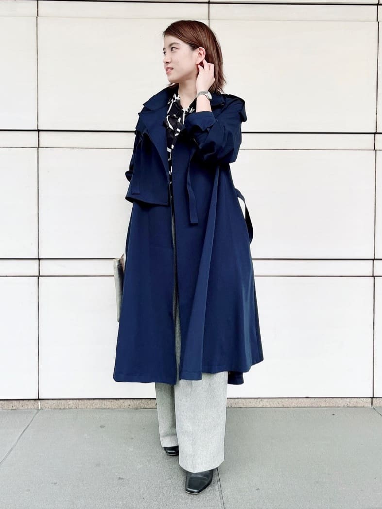 ボタンレスコート