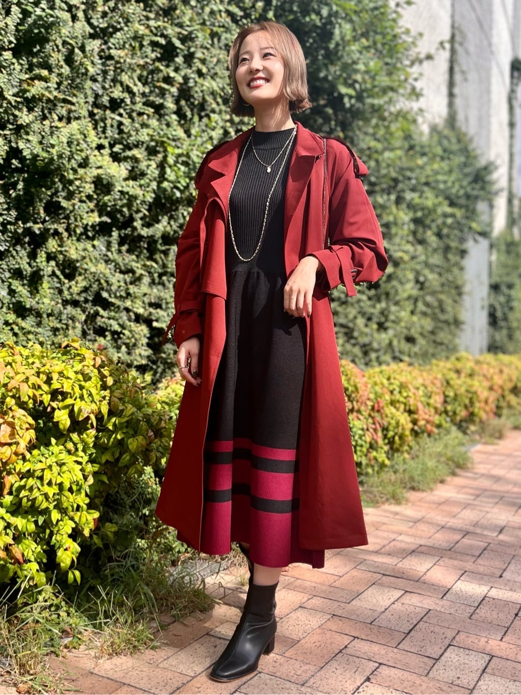 ボタンレスコート