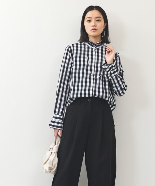 カフスフリルチェックブラウス