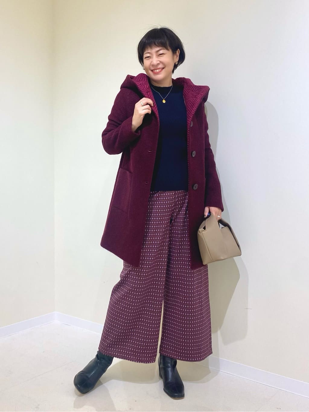 パフスリーブプルオーバー