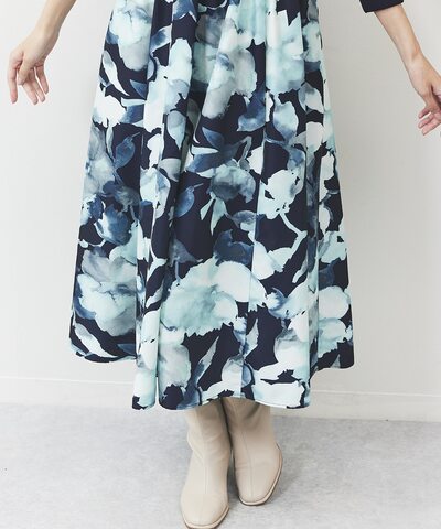 ぼかしフラワー切替ワンピース