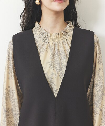 バックベルトジャンパースカート