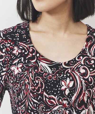 フラワーペイズリージャージワンピース