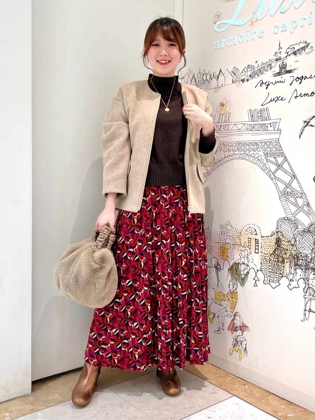 コンパクトハイネックニット