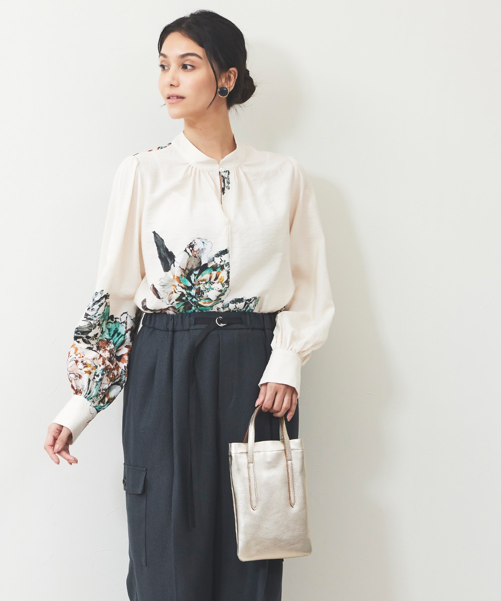 パネルフラワーブラウス