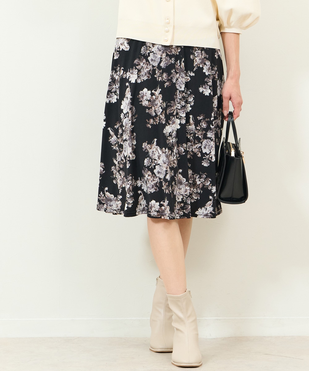 フラワー柄ジャージスカート