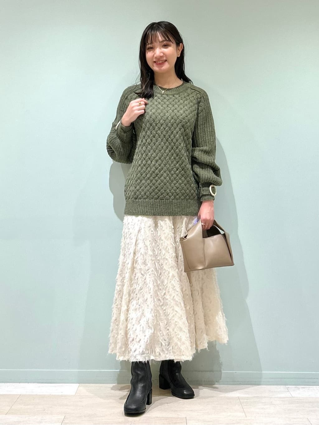 いま一押しのニットアイテムをPICK UP!