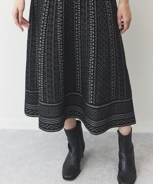 レース柄ニットワンピース
