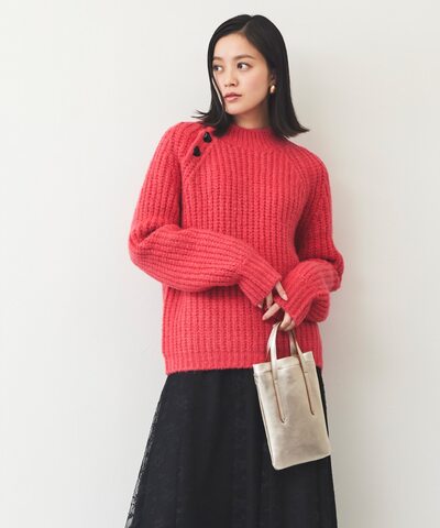 ハートボタンニット