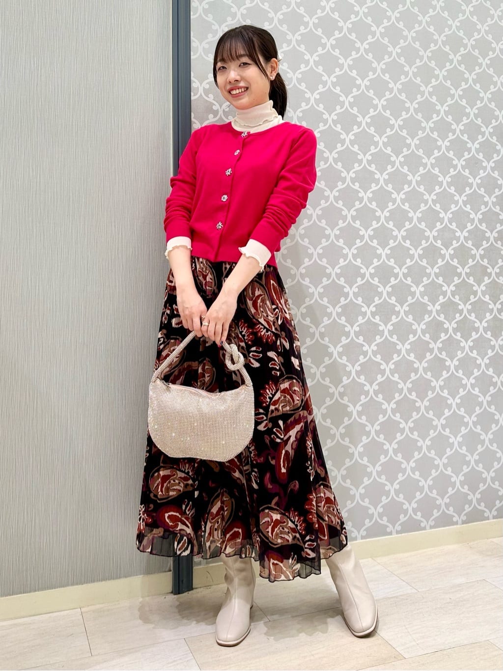 ビジュー釦カーディガン