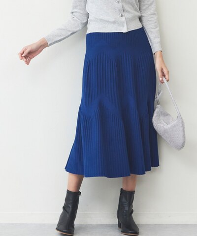 ウェーブ柄ニットスカート