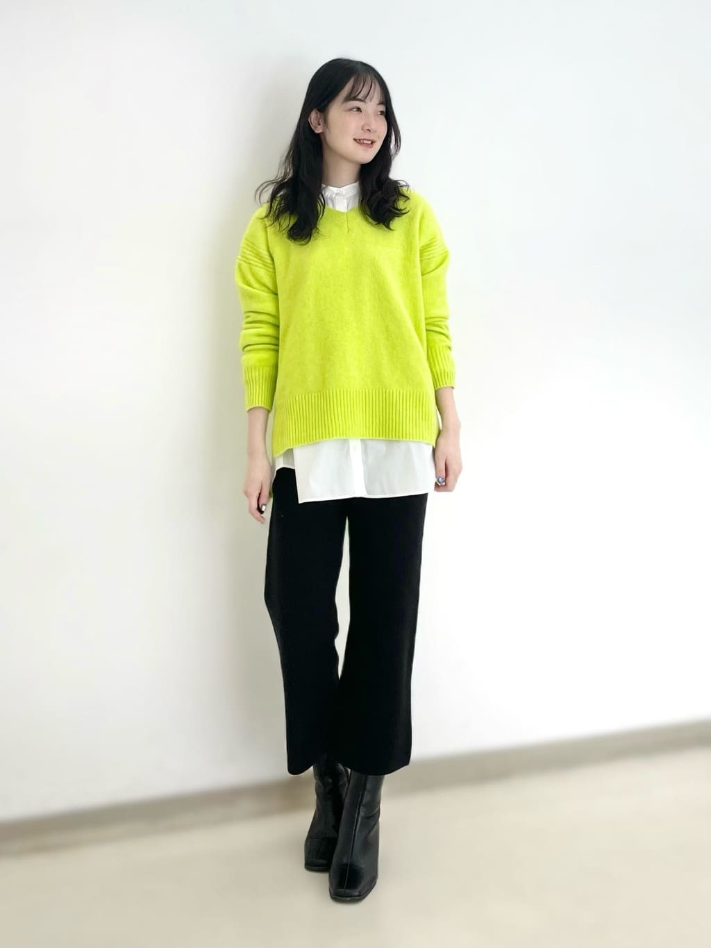 ニットパンツ