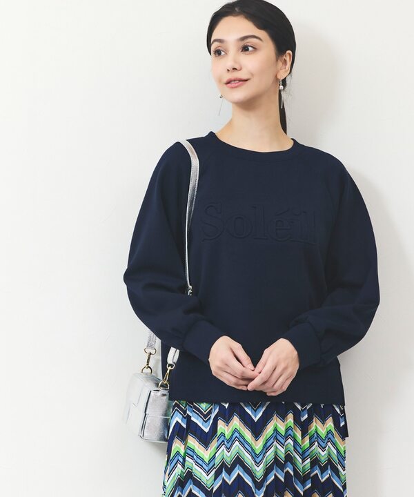 エンボスプルオーバー