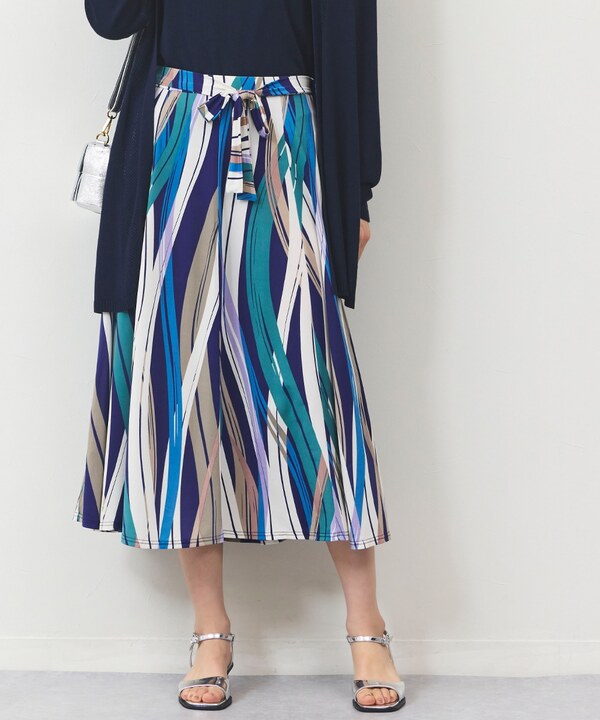 ウェーブ柄ジャージスカート