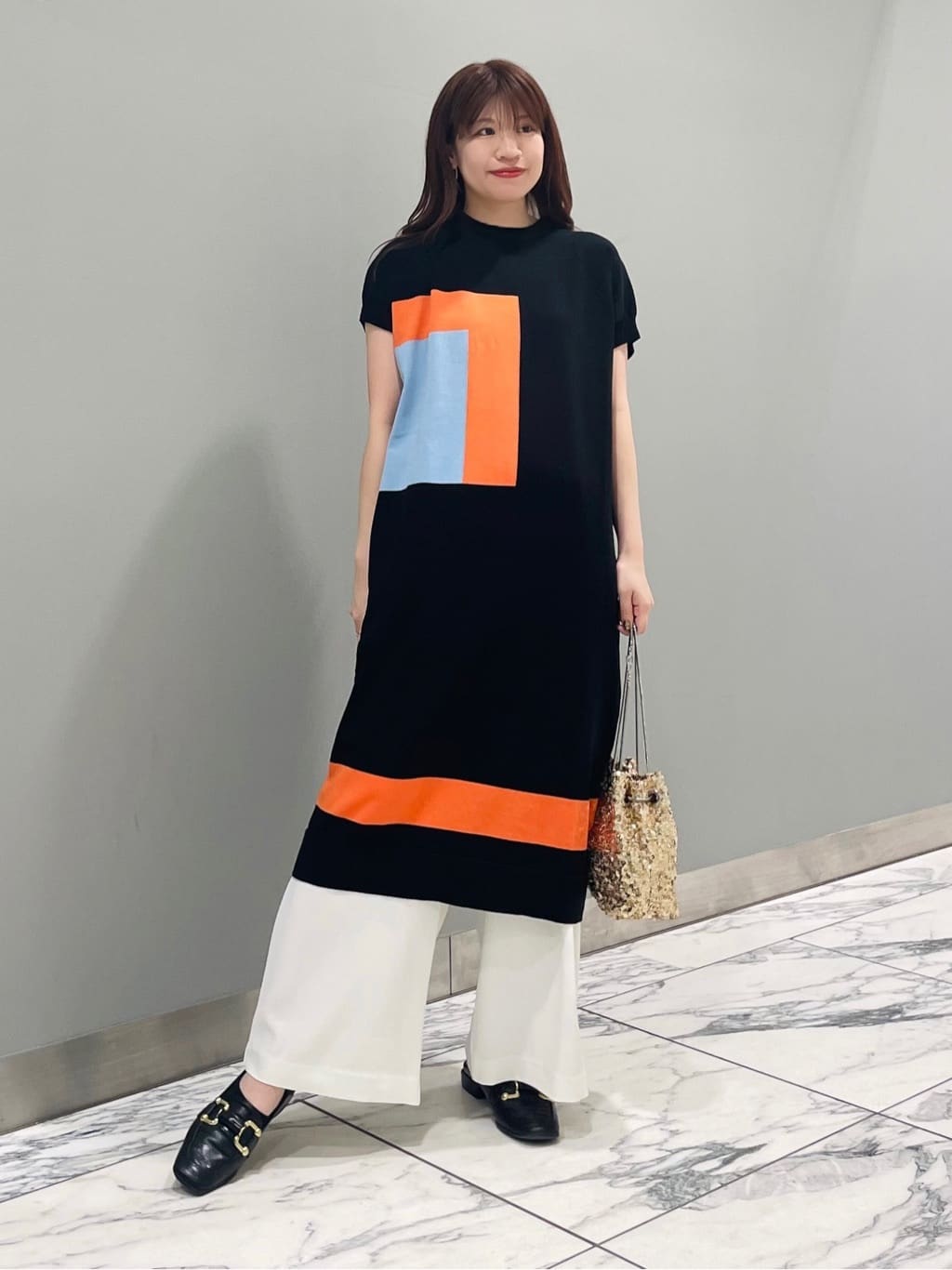 ジオメトリック柄ワンピース