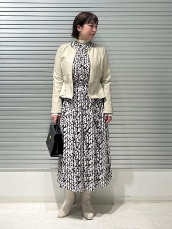 幾何学柄フリルワンピース